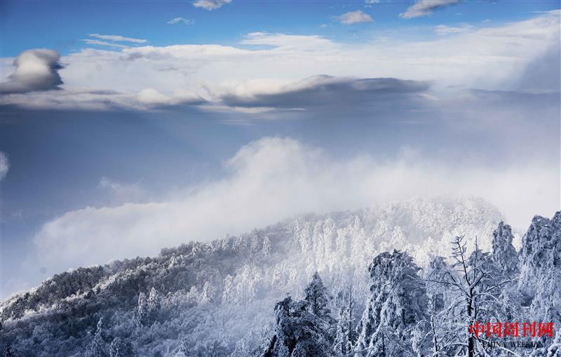 攝圖網(wǎng)_501169082_峨眉山雪景（企業(yè)商用）.jpg